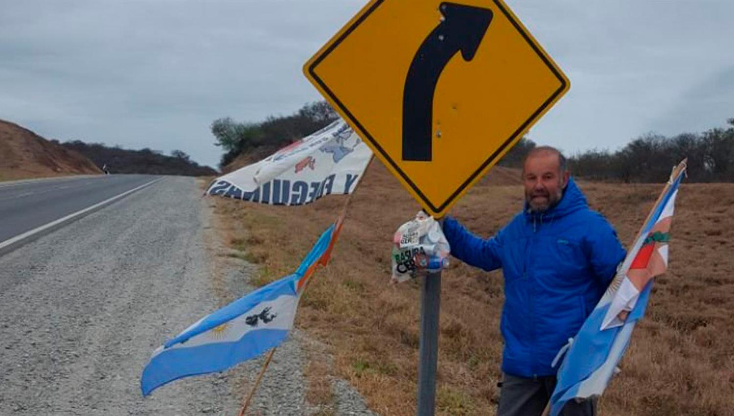 El camino de Sáez comenzó en La Quiaca y promete llegar a Tierra del Fuego en abril de 2018. FOTO TOMADA DEL DIARIO LA NACIÓN