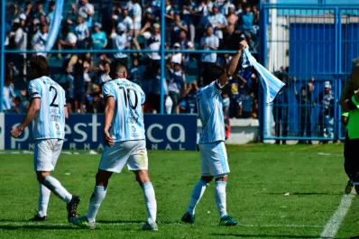 Emotivo: el Pulga Rodríguez le dedicó su gol al Gringo Sbuttoni