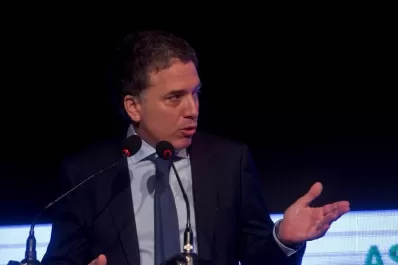 Dujovne: “los funcionarios tienen derecho a tener su dinero en el exterior”