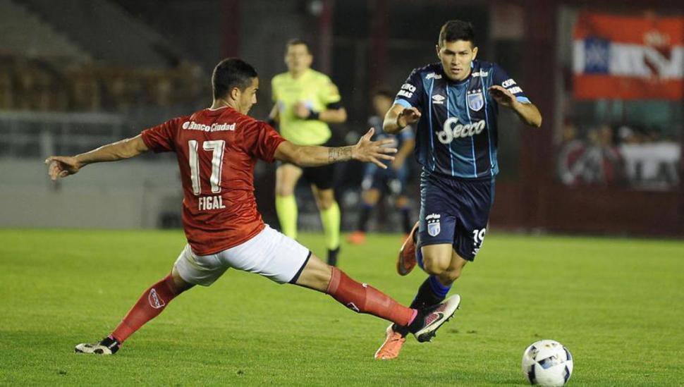 Atlético-Independiente se juega esta noche a las 21.10 y se lo puede ver por TyC Sports