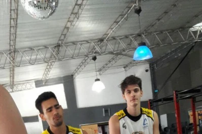 Tucumán BB y Talleres miden fuerzas esta noche