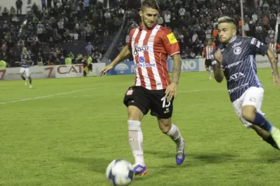 San Martín intentó pero empató en Mendoza y se vuelve a Tucumán con un punto