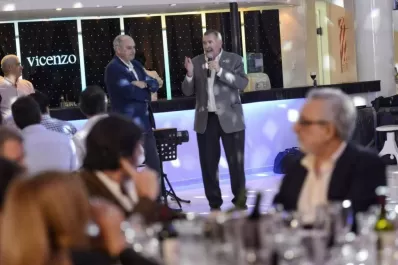 En una fiesta del Ipvdu, Jaldo llamó a defender la repartición