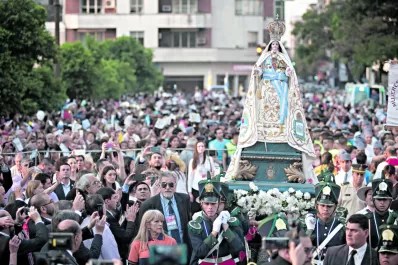 Siete cuadras de pura devoción a la Virgen de La Merced