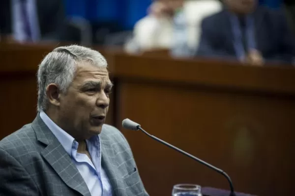 “Sólo fui presidente del club; no puedo responder por la administración”, dijo Luque