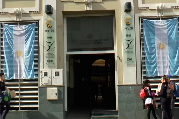 El conocido de un funcionario negó ser el dueño de los U$S 500.000