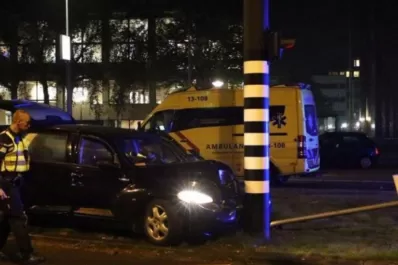 Así quedó el auto en el que viajaba el Kun Agüero