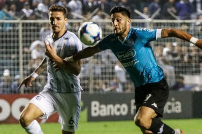 Atlético no pudo con Belgrano y volvió a empatar en el Monumental