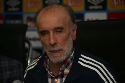 Video: así fue el reconocimiento de los hinchas de Atlético para Julio Ricardo Villa