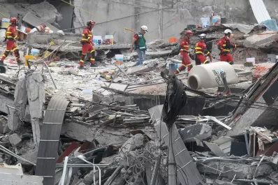 Sube a 360 la cifra de muertos tras 11 días del terremoto en México