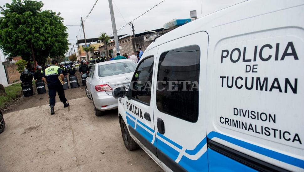 Mató a su ex esposa delante de sus hijos