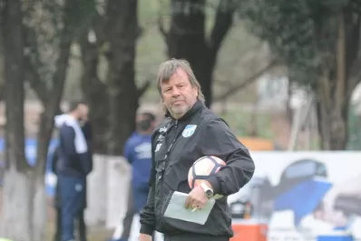 Cansado, el plantel de Atlético buscará sonreír contra Sarmiento