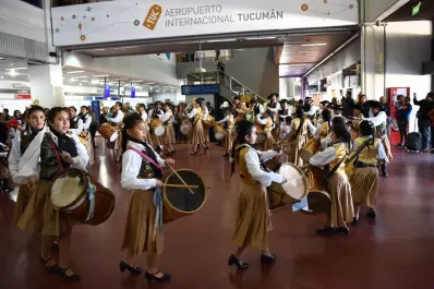 Tucumán pasará de 10 a 25 vuelos diarios, anunció el Gobierno