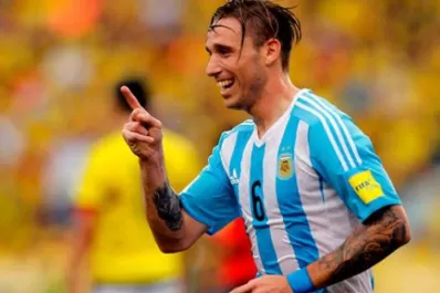 Sampaoli se inclinó por Biglia y confirmó la formación titular