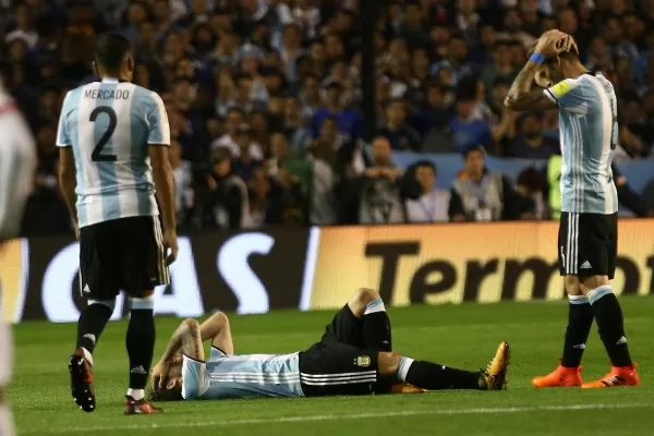 Otra mala: Gago se rompió los ligamentos de la rodilla derecha