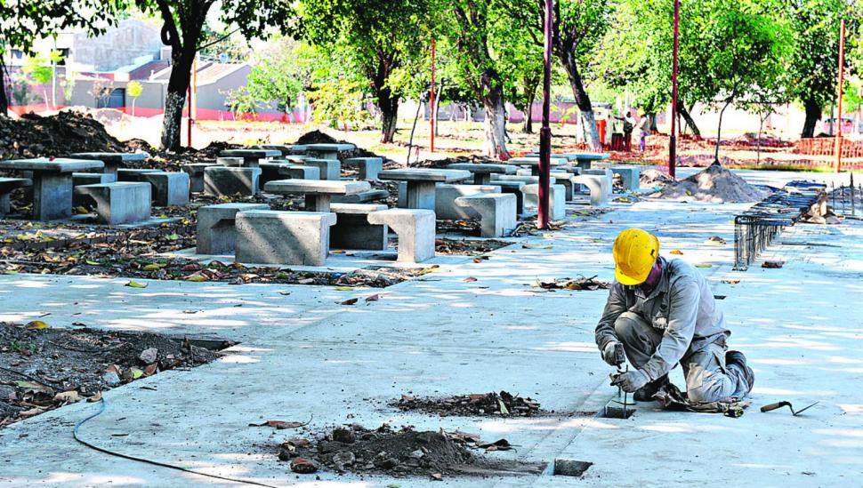 Comenzaron las obras en la ex Villa Piolín: la plaza se construirá en seis meses y los vecinos elegirán el nombre