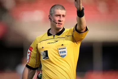 El brasileño Daronco arbitrará Ecuador-Argentina, el martes en Quito