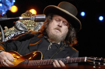 Zucchero traerá los 13 temas de su “Black cat”