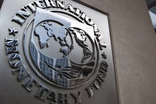 El FMI prevé que la Argentina cerrará 2017 con un crecimiento del 2,5% y una inflación del 22,3%