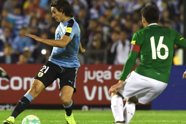 Uruguay goleó a Bolivia y festejó la clasificación