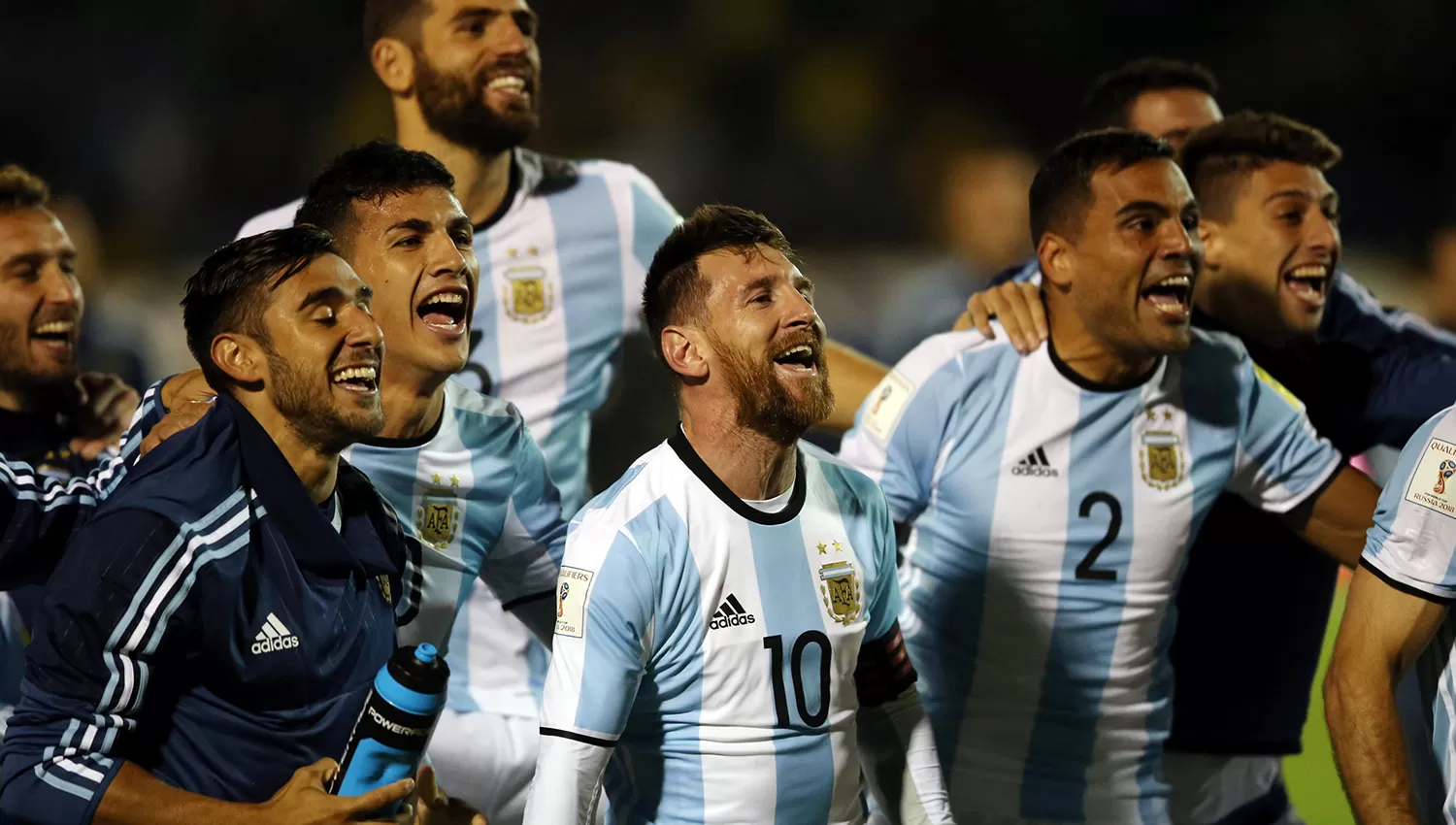 Messi convirtió tres goles. FOTO DE REUTERS. 