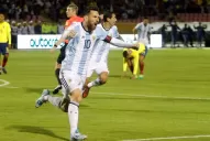 Lionel Messi agiganta la leyenda con su magia y con goles