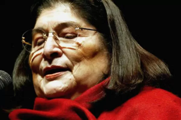 El director de Radio Nacional rechazó que se haya quitado el nombre de Mercedes Sosa a la emisora