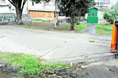 Violento ataque en el barrio Oeste II: “la bala le perforó el cerebro, está muy grave”