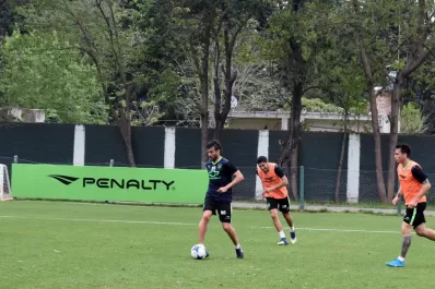 River pretende a Cvitanich, pero Banfield declaró instransferible al delantero