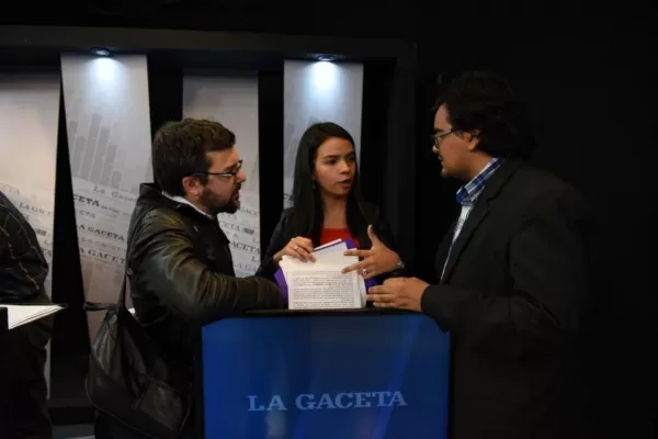 Arreguez: charlas con trabajadores y mujeres, como previa al debate