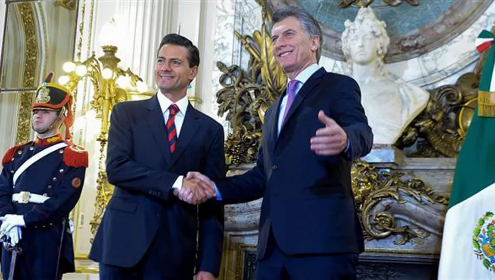 Enrique Peña Nieto y Mauricio Macri. ARCHIVO LA GACETA