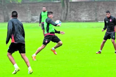 Cagna reconoce que San Martín todavía no recuperó su volumen de juego