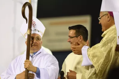 Las primeras palabras del padre Carlos como arzobispo: quiero ser servidor de la alegría y la esperanza