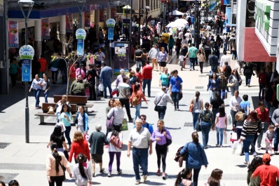 Todo sea por mamá: armate de paciencia porque es un día difícil para salir al microcentro
