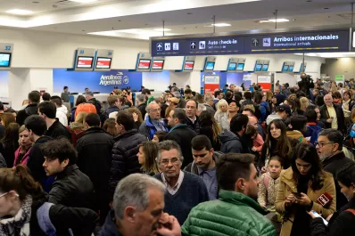 “El Gobierno busca destruir la imagen de Aerolíneas para facilitar el ingreso de las low cost”