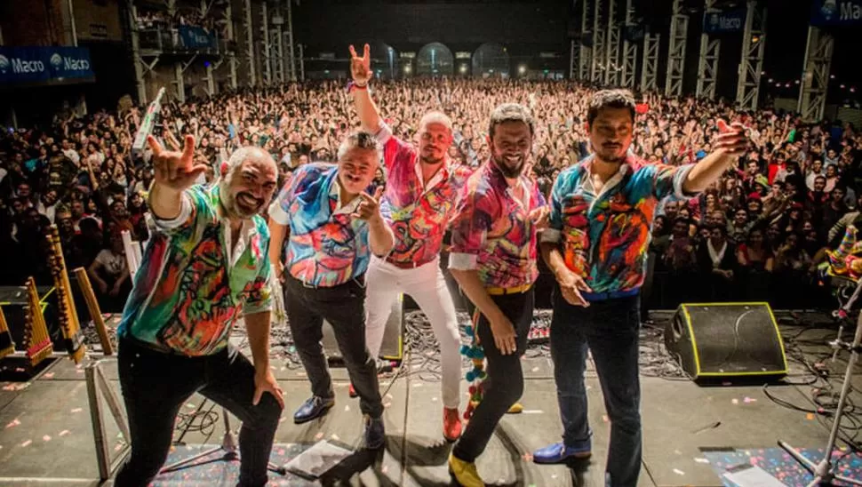 PARA BAILAR. Los Tekis aseguran diversión con sus sonidos quebradeños. Prensa los Tekis.-