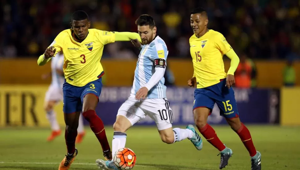 LO HIZO DE NUEVO. Messi brilló en Quito, pero difícilmente gane el Balón de Oro. 