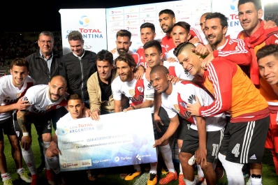 Copa Argentina: River goleó a Atlanta en San Juan y se metió en semifinales