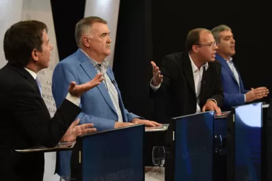 Mirá el fuerte cruce entre Jaldo y Cano en el debate de candidatos de Panorama Tucumano