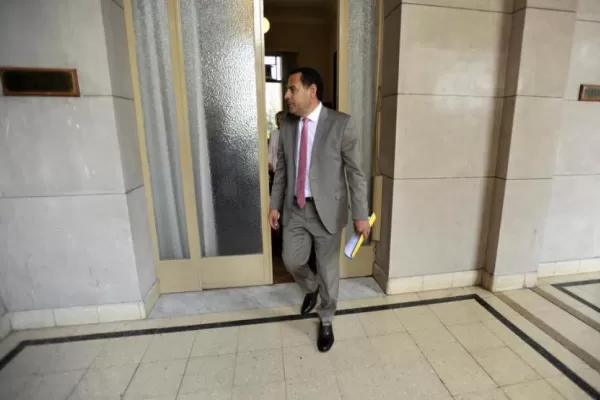 La Corte recuerda a Manzur que debe designar magistrados