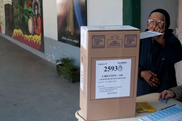El lunes post electoral habrá clases normales en todas las escuelas de Tucumán