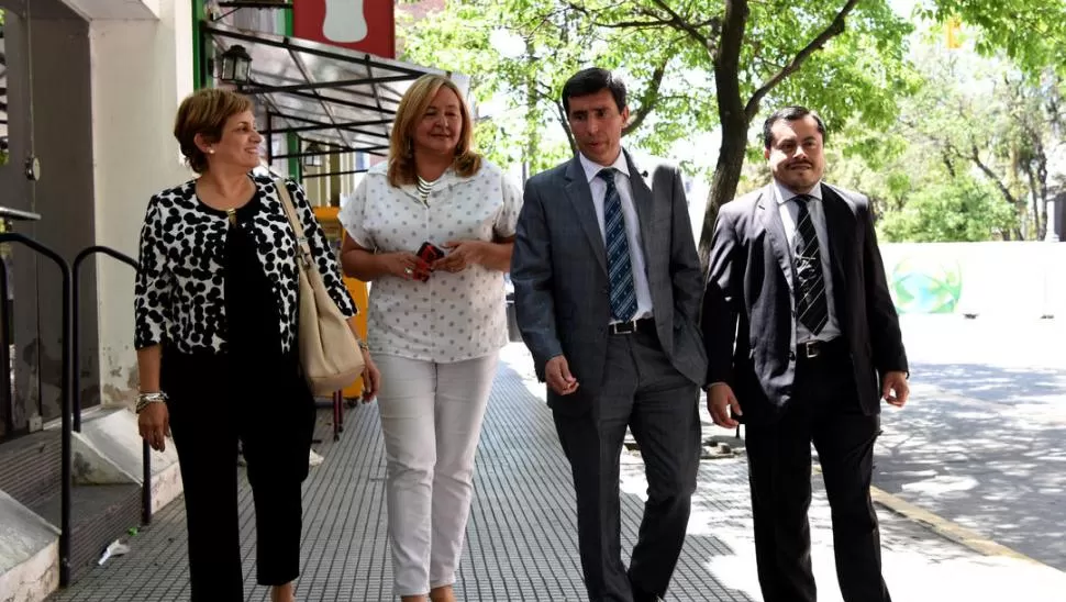 JUECES DEL SUR. Grellet, Heredia, Dip Tártalo y Varela, ayer, en Concepción. la gaceta / foto de josé nuno