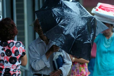 Luego del insoportable calor bajó la temperatura y cesó el alerta meteorológico