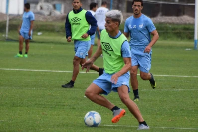 Atlético-Racing cambia de horario: se jugará el sábado 28 a las 18.05