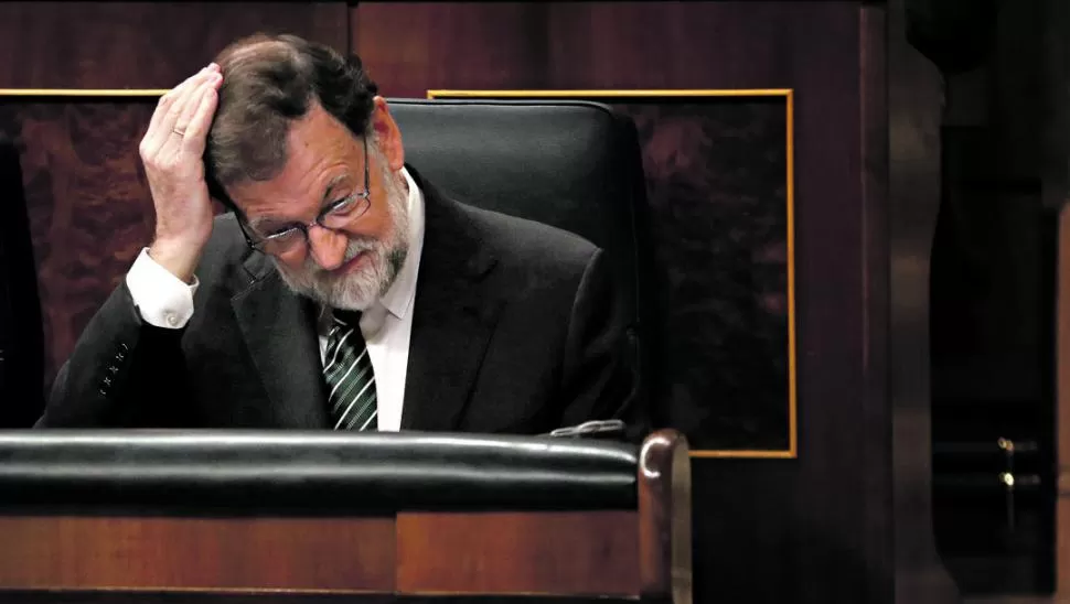 CONSEJO. Rajoy le pidió a Puigdemont “que actúe con equilibrio”. REUTERS