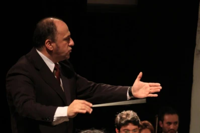 Raúl Dip estrena la cantata “Entre las sombras de otoño”