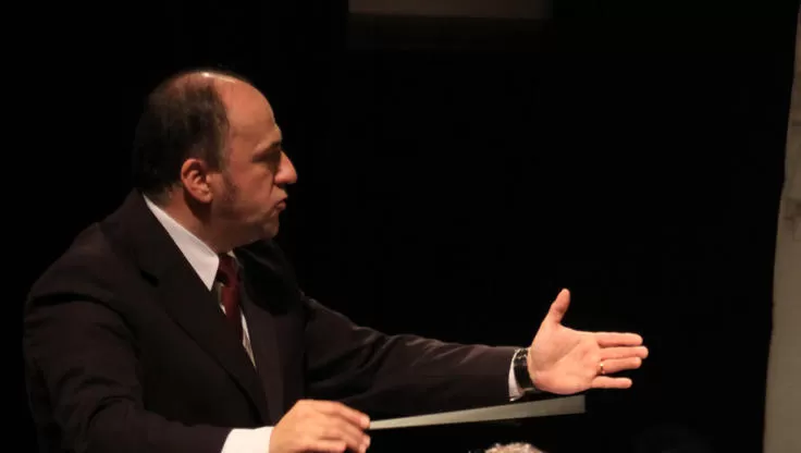 EN PLENA TAREA. Raúl Dip conducirá al coro de la Unsta y a instrumentistas.