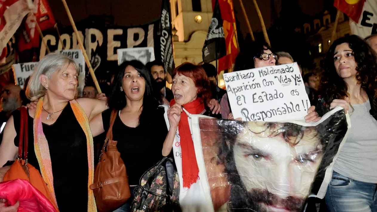 Organizaciones políticas se concentraron en Plaza de Mayo para pedir el esclarecimiento del caso Maldonado. DYN