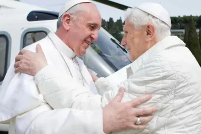 Bergoglio y Ratzinger ante la crisis del siglo XXI