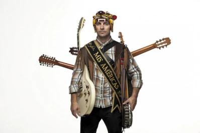 Kevin Johansen, un viajero de los sonidos